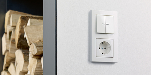 JUNG KNX Taster F 10 bei Elektro Heinlein GmbH in Uttenreuth